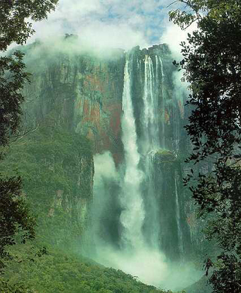 EL SALTO ANGEL ES LA CATARATA MAS ALTA DEL MUNDO! TIENE UNA ALTURA DE 979 Mts Y UNA CAIDA DE 807 Mts. GUINNESS 1.999